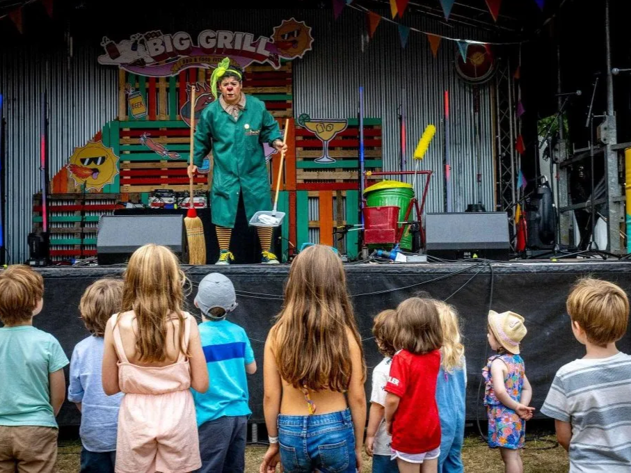 Juanita’s Big Problem (Circus Show)